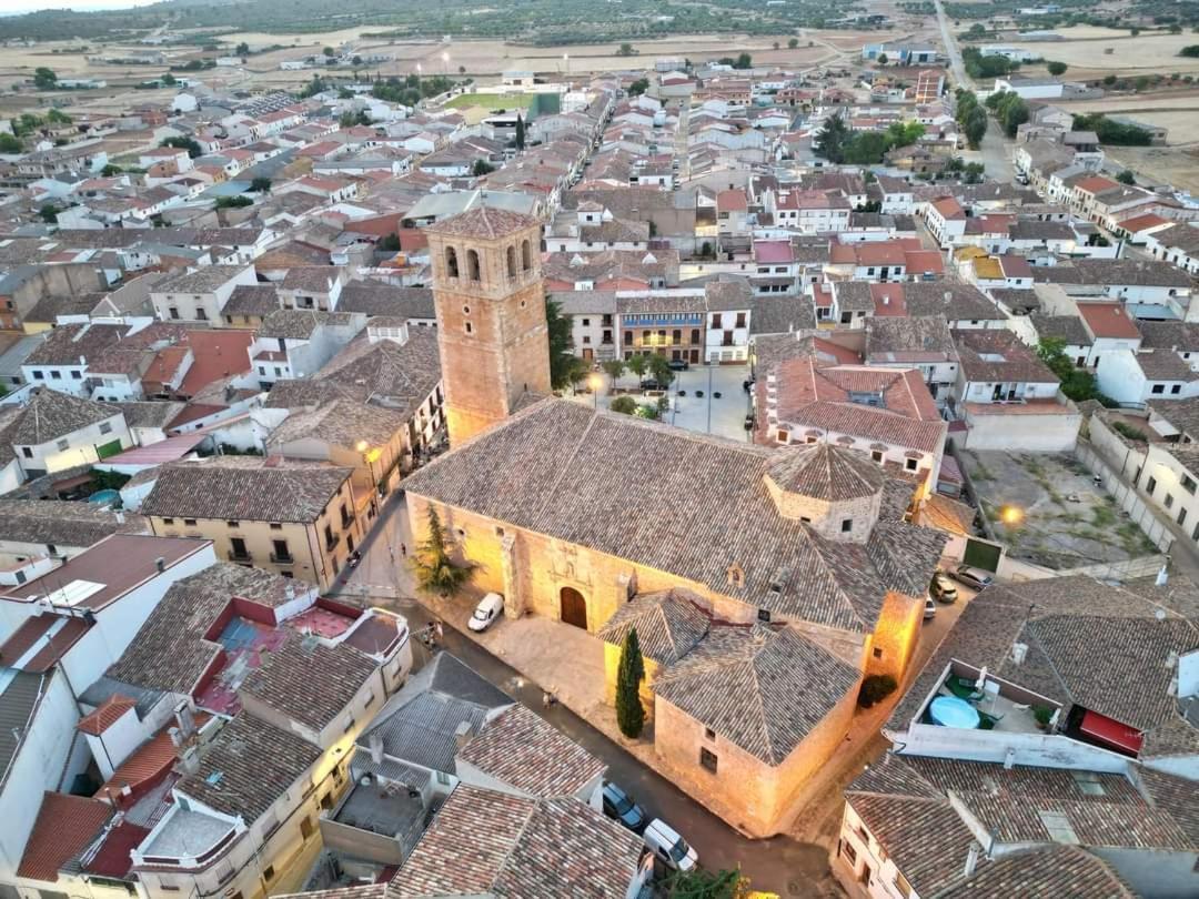 Вилла Casa Conchita Кампильо-де-Альтобуэи Экстерьер фото